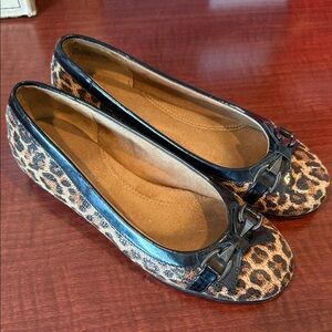 Leopard Print Women's Flats with Black Trim